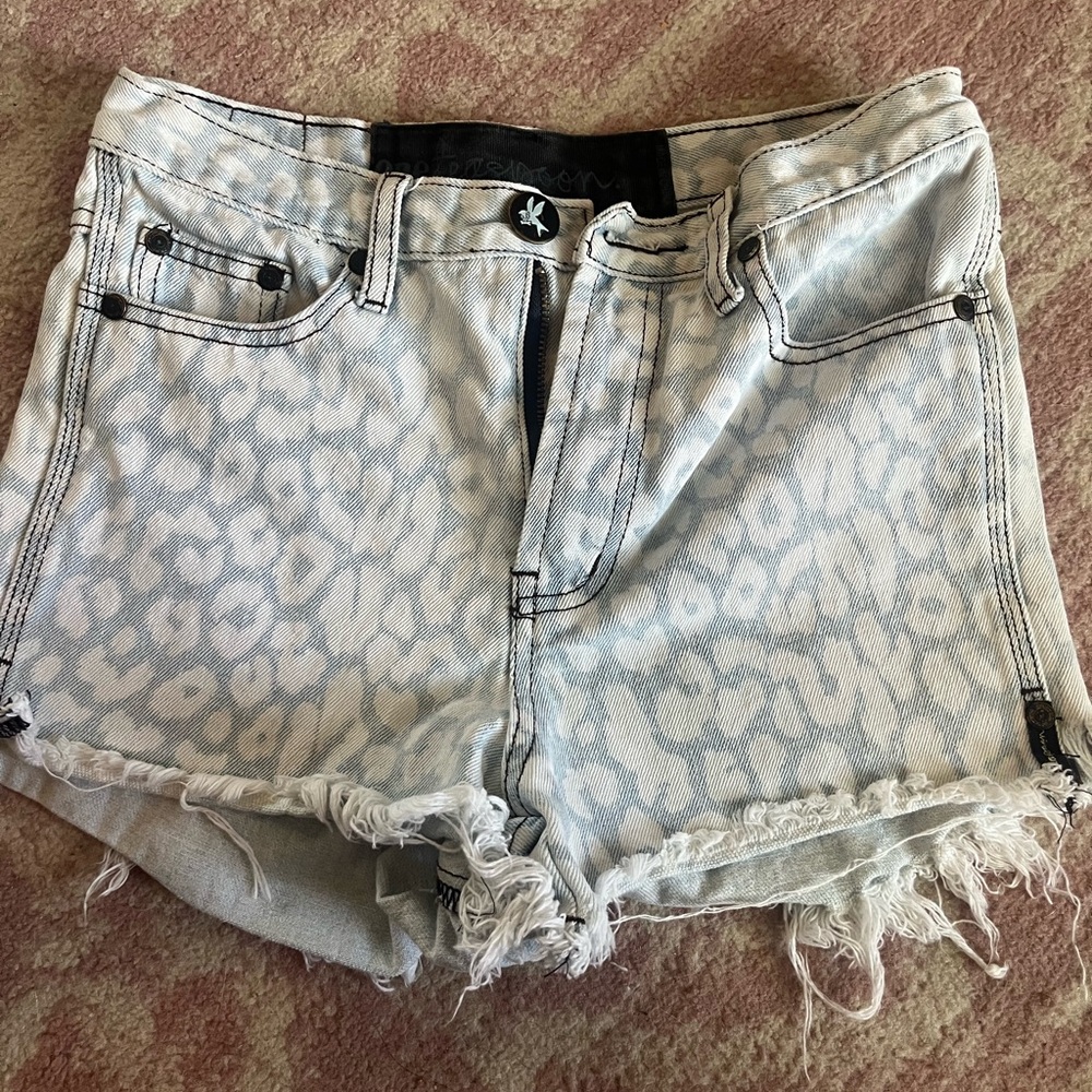 One Teaspoon Shorts